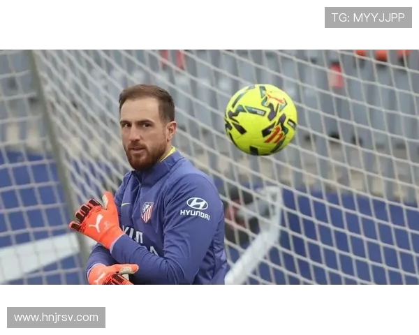 奥布拉克：西甲冠军赛季后防基石作用解析