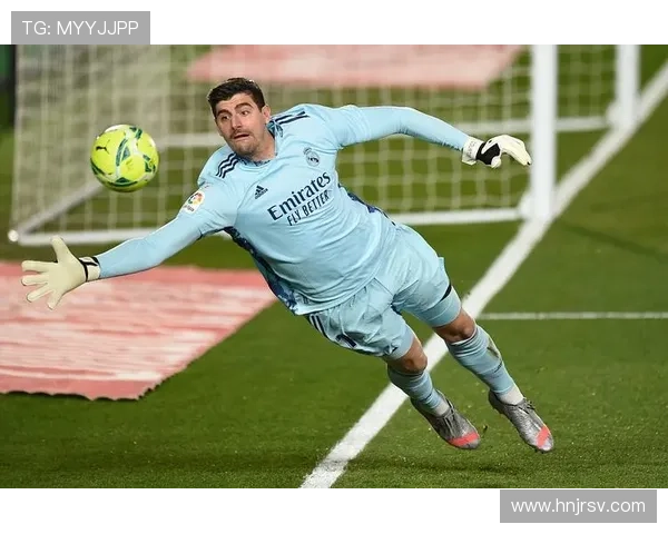 库尔图瓦：身高优势如何极致体现于覆盖范围与扑救极限