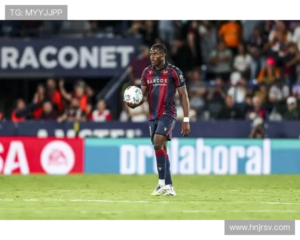 巴萨青训依赖加剧,引援压力下无奈聚焦本土新秀