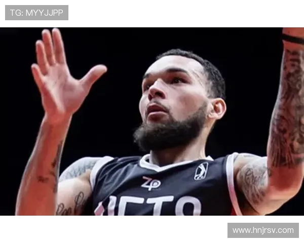 洛佩特吉战术体系解析:控球、高位逼抢与攻守平衡 洛佩特吉战术体系解析:控球、高位逼抢与攻守平衡